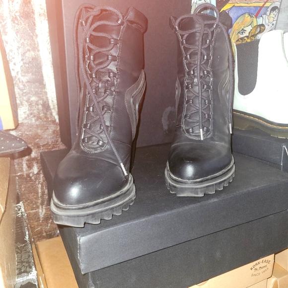 Women boots by Gwen Stefani - Picture 8 of 9